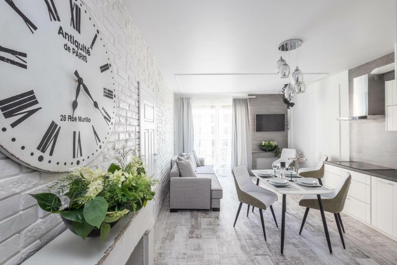 Good Time Apartment Business Center Warsaw Luaran gambar